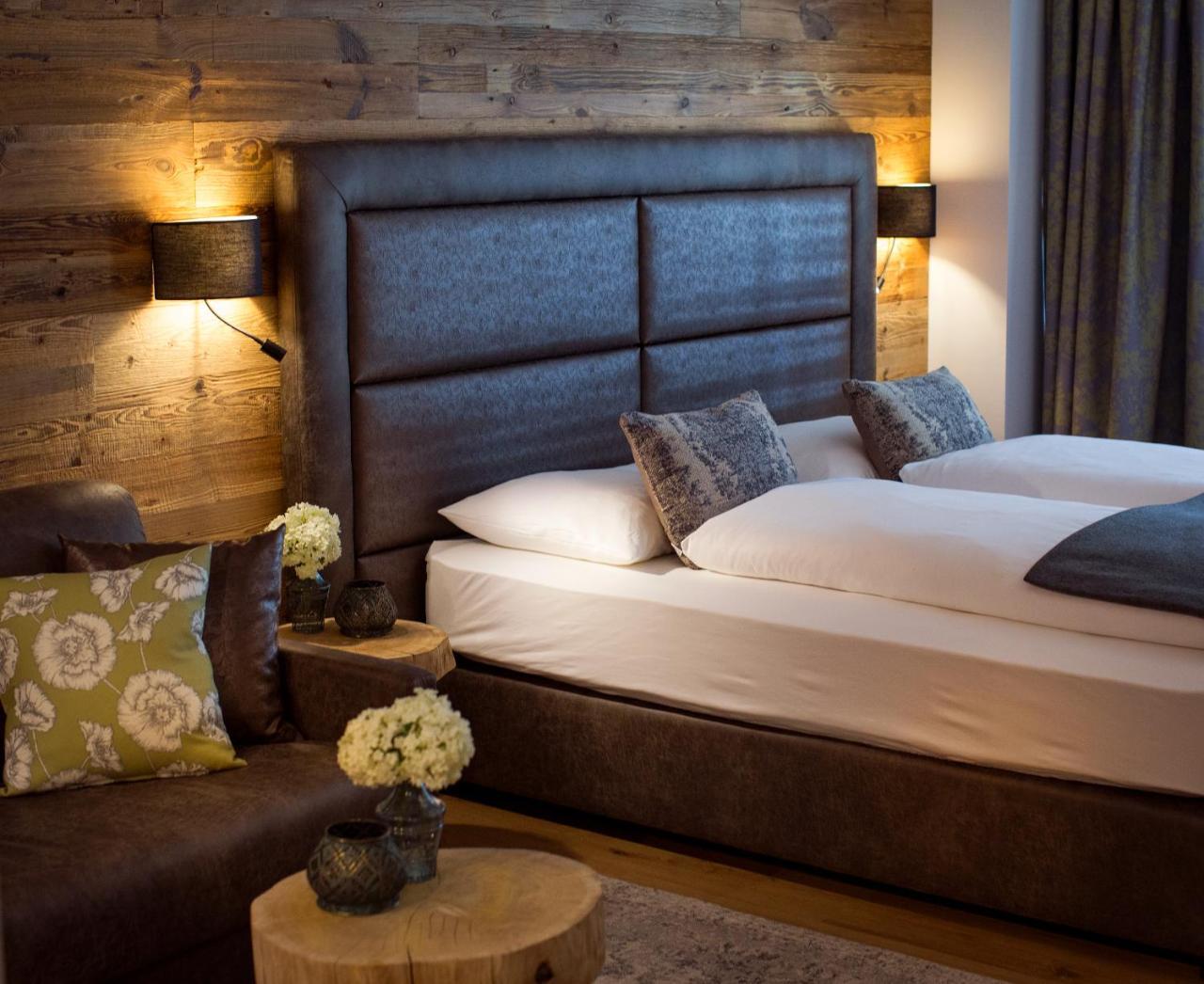 Hotel Gruener Baum เซลล์อัมเซ ภายนอก รูปภาพ