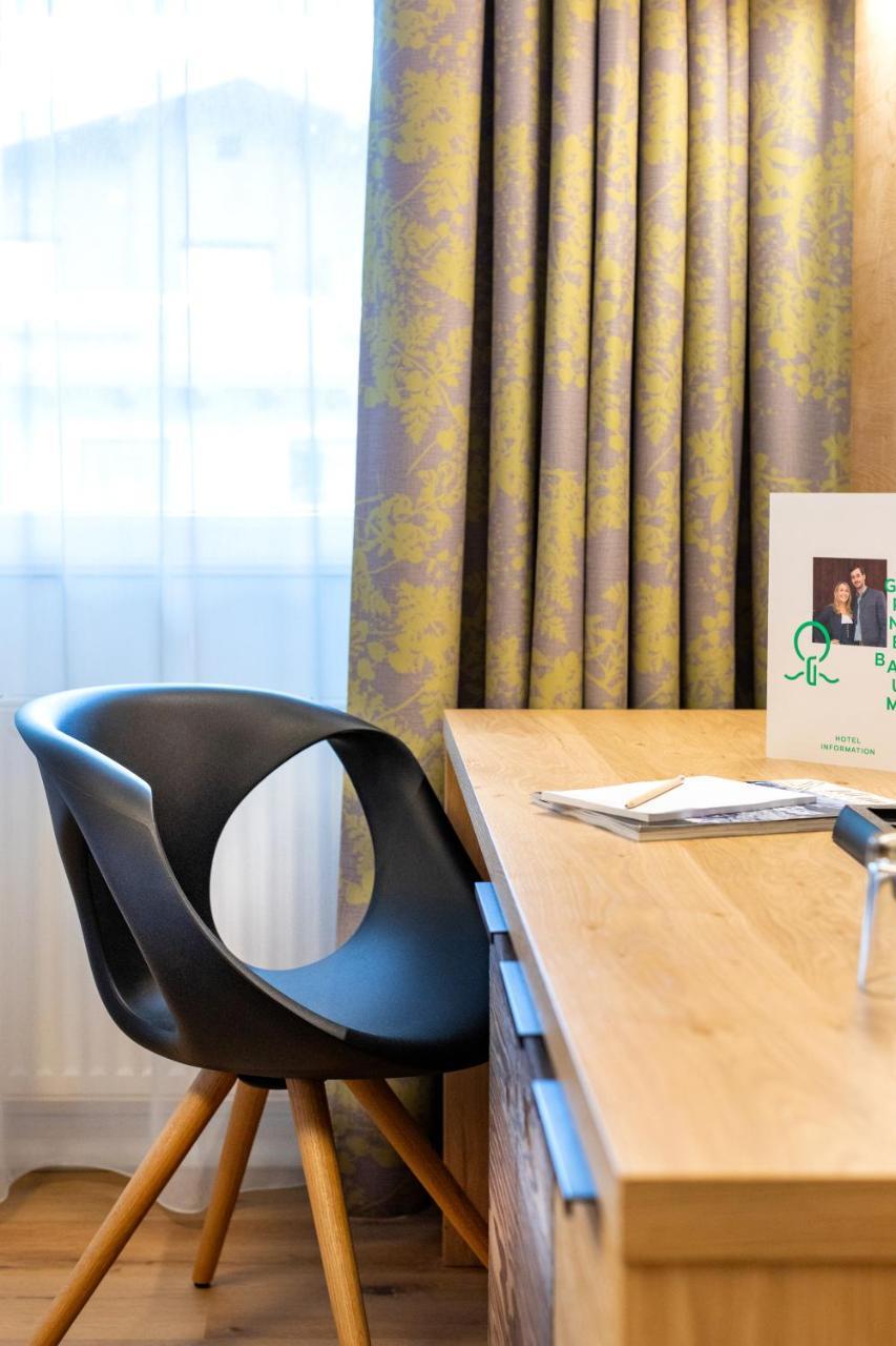 Hotel Gruener Baum เซลล์อัมเซ ภายนอก รูปภาพ